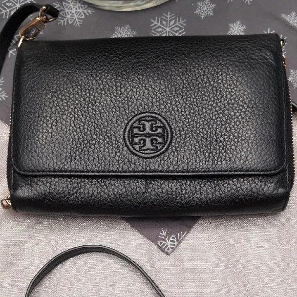 Tory Burch Bombe Flat Black Leather Crossbody Bag - Picture 6 of 11